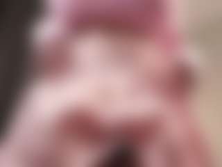 Live cam show with DovieJackman - Ass Clapping on Latina Girls