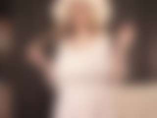 DovieJackman's Live Sex Cam Show