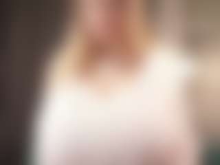 Live cam show with DovieJackman - Gagging on Camsoda