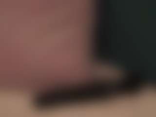 Live cam show with DovieJackman - Blue Eyes on Soda Cam