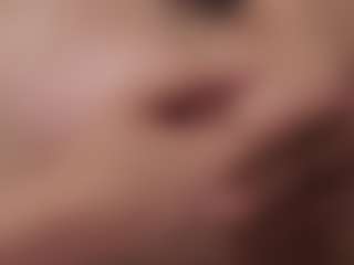 Live cam show with DovieJackman - Pegging on Camsoda