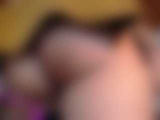 Ferrari-Miaa1's Live Sex Cam Show