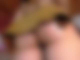 Ferrari-Miaa1's Live Sex Cam Show