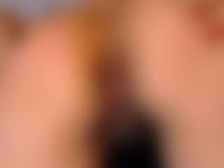 Ferrari-Miaa1's Live Sex Cam Show