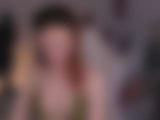 Live cam show with GinnyGingerGirl - Green Eyes on Strip Flash - Live Sex Shows