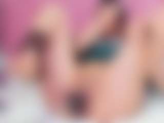 isabella-santos's Live Sex Cam Show