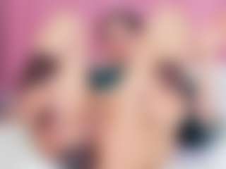 isabella-santos's Live Sex Cam Show