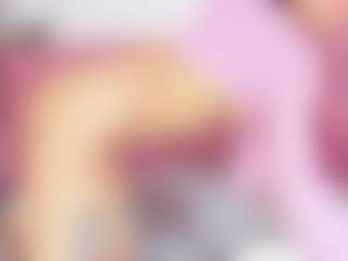 isabella-santos's Live Sex Cam Show