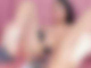 isabella-santos's Live Sex Cam Show