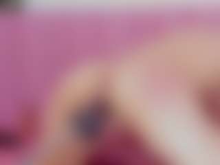 isabella-santos's Live Sex Cam Show
