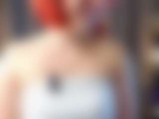 Live cam show with Elizabeth - Upskirt on SinfulBabes