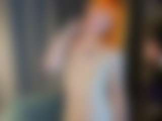 Live cam show with Elizabeth - Upskirt on Chatstar