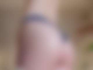 Live cam show with Elizabeth - Blue Eyes on Camiplay Live