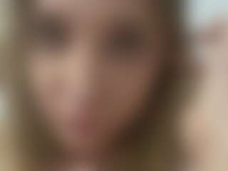 Live cam show with Jessie - Nipple Piercings on madthumbs