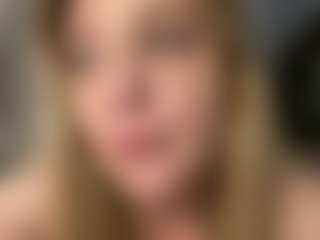 Live cam show with Jessie - Genital Piercings on Camsoda