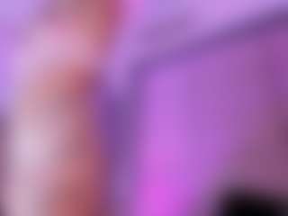 Live cam show with JuliethaSousa - Smoking on Camsoda
