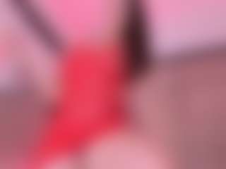 Spettacolo in cam dal vivo con JuliethaSousa - Brown Hair Toys su Camsoda