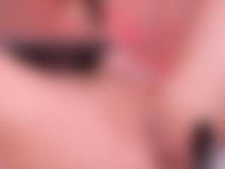 Live cam show with JuliethaSousa - Spank Brown Hair on Dare Cams