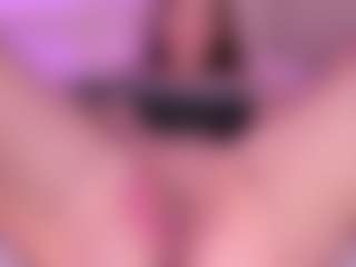 Live cam show with JuliethaSousa - Fuck Machine on Camsoda