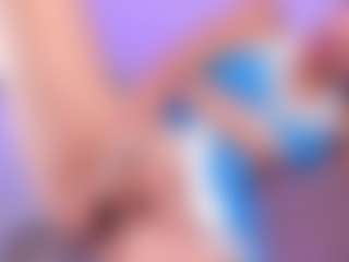 Live cam show with JuliethaSousa - BBW on StripNow