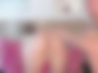 Live cam show with KingNkathe - Tease on milfzrlive.com