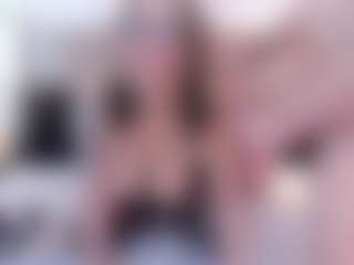 Live cam show with KingNkathe - White on Milfs Live | colombia