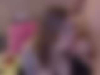 Live cam show with KingNkathe - Camel Toe on CamClone