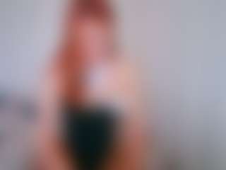 Live cam show with Liza-kittyAttendant - Mature on StripNow