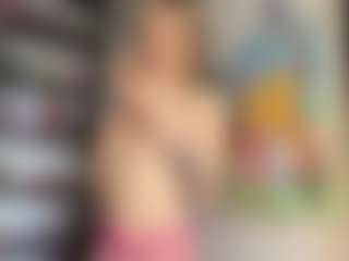 Live cam show with MaybellFath - Cosplay Toys on liverealitysex.com