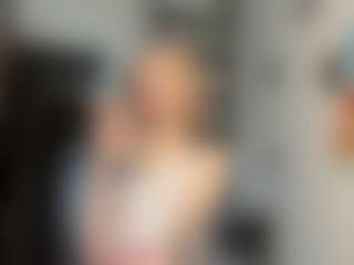 MaybellFath's Live Sex Cam Show