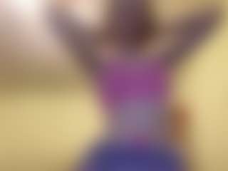 Live cam show with MaybellFath - Yoga on Camsoda