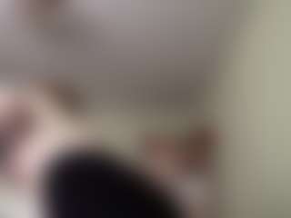 Live cam show with MaybellFath - Goth on Camsoda