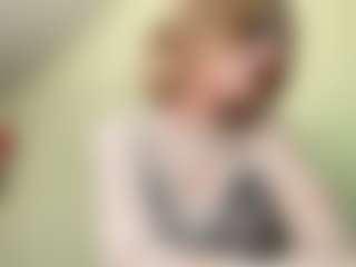 Live cam show with MaybellFath - Cosplay Blonde Hair on Camsoda