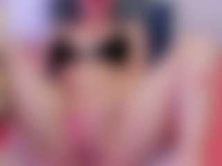 Live cam show with Naniis-wish - Thin on Camming Site