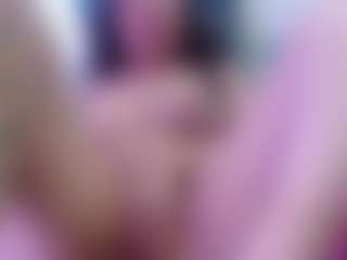 Live cam show with Naniis-wish - Thin on Gym Cam Girls