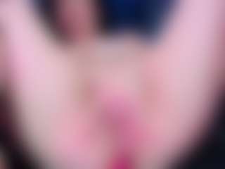 Live cam show with Naniis-wish - HD on Camsoda