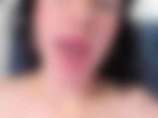 Live cam show with Naniis-wish - Mature on Camsoda