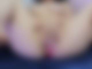 Live cam show with Naniis - Squirt Mature on Lustler