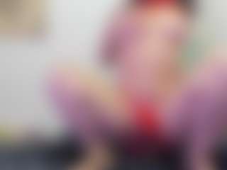 Live cam show with Naniis - Mature Young Adult on thefappeningchat.com