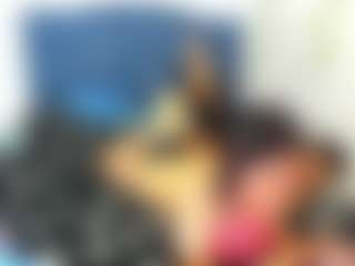 natygomezz's Live Sex Cam Show