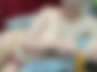 Live cam show with Nina-Leo - Spanking on galaxygirlnitro.com