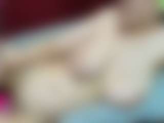 Live cam show with Nina-Leo - Double Penetration on sexylive.show