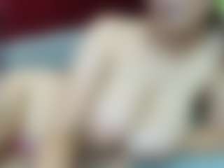 Live cam show with Nina-Leo - Double Penetration on Camsoda