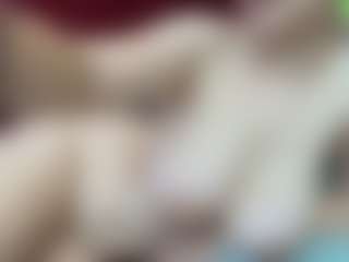Live cam show with Nina-Leo - Double Penetration on Uber Horny