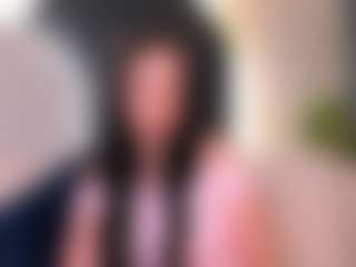 Live cam show with PaulineSanz - Thin on TeamSkeetLive