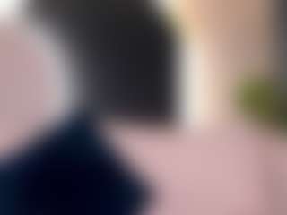 Live cam show with PaulineSanz - Tittyfuck on UwU Esports