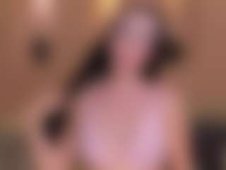 Live cam show with PaulineSanz - Body Massage on eurowanks.com