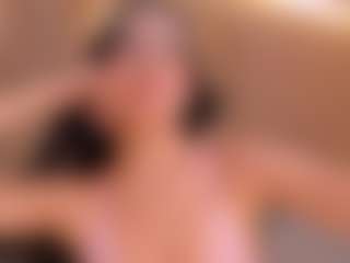 Live cam show with PaulineSanz - Body Massage on camgirlchat.live