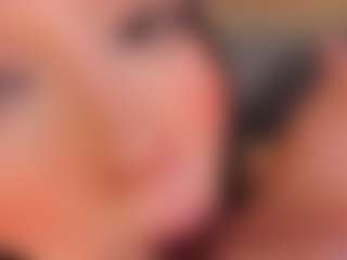 Live cam show with PaulineSanz - Tittyfuck on Stripli.com
