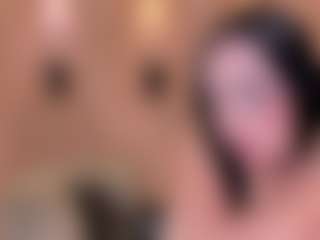 Live cam show with PaulineSanz - Thin on Free Soda